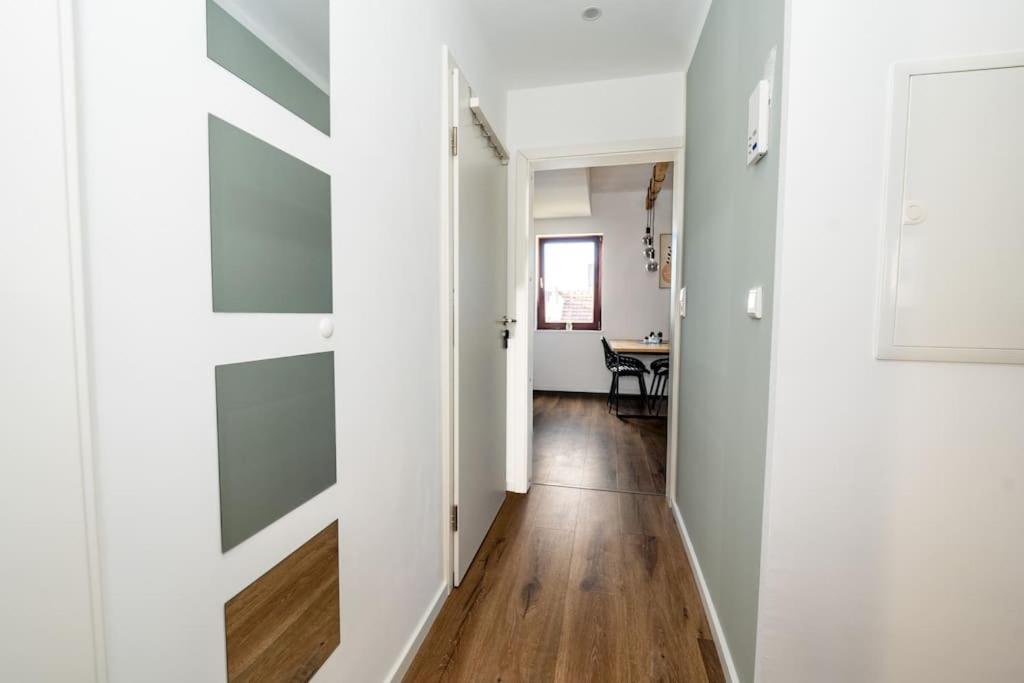 Moderne Maisonette Wohnung Im Fluesseviertel BRE Exterior foto